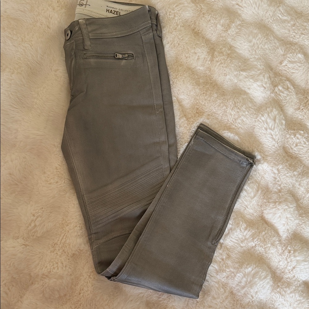 DL 1961 Skinny Jeans